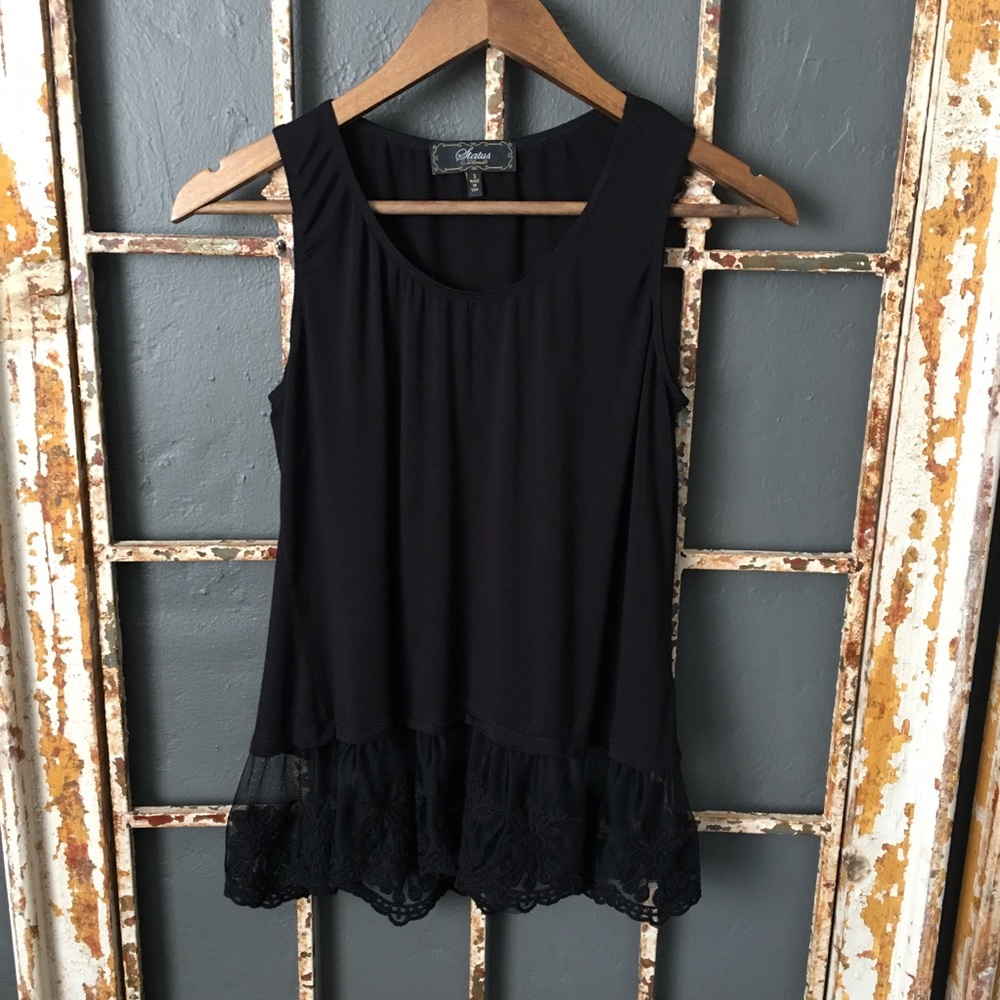 Status by Chenault Black Lace Trim Tank Top Size S